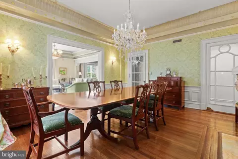 Dining - 700 Washington Pl #2D, Baltimore, MD 21201 photo 2 of 4