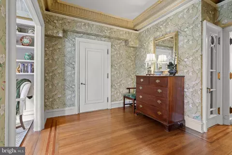 Entry Way - 700 Washington Pl #2D, Baltimore, MD 21201 photo 3 of 5