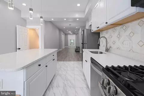 538 N Lakewood Ave, Baltimore, MD 21205