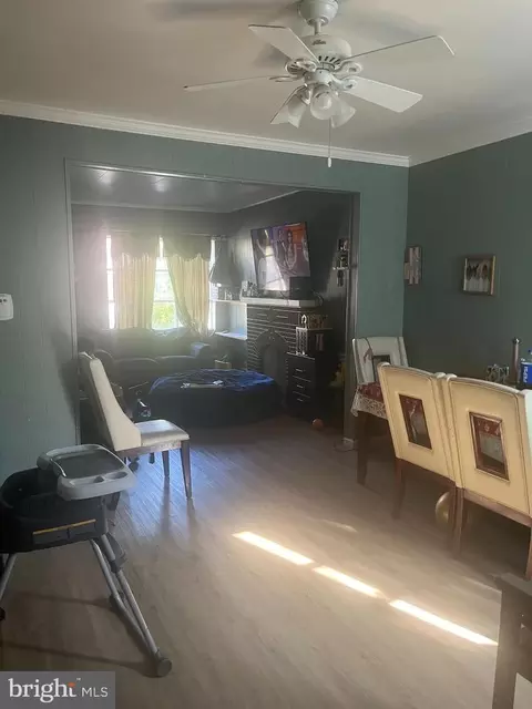 Entry Way - 3609 Fayette St E, Baltimore, MD 21224 photo 2 of 7