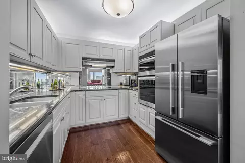 Kitchen - 10 E Lee St #1408, Baltimore, MD 21202 photo 1 of 5