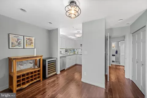 Entry Way - 10 E Lee St #1408, Baltimore, MD 21202 photo 3 of 3