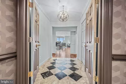 Entry Way - 10 E Lee St #1408, Baltimore, MD 21202 photo 2 of 3