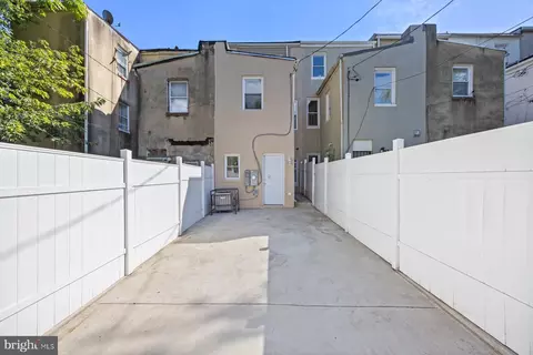 Exterior - 1004 Bennett Pl, Baltimore, MD 21223 photo 3 of 3