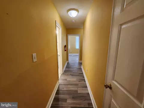 Entry Way - 505 E 26th St, Baltimore, MD 21218 photo 2 of 3