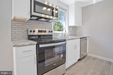 Kitchen - 5511 Wesley Ave, Gwynn Oak, MD 21207 photo 1 of 2