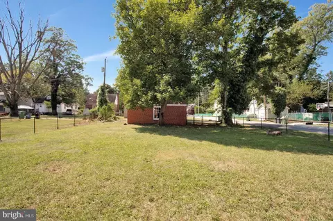 Exterior - 5511 Wesley Ave, Gwynn Oak, MD 21207 photo 2 of 3