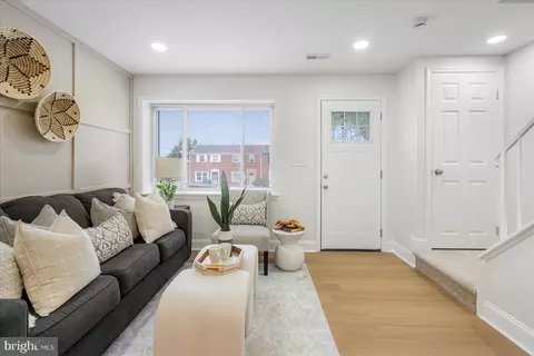 606 Charraway Rd, Baltimore, MD 21229 photo 5