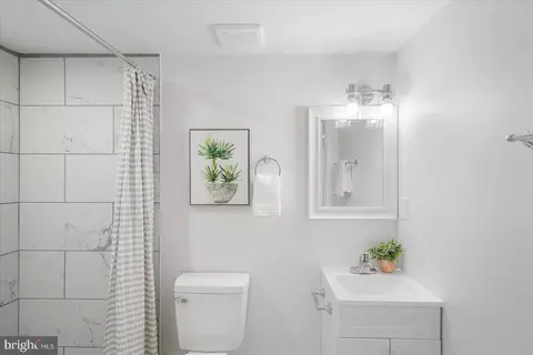 606 Charraway Rd, Baltimore, MD 21229 photo 18