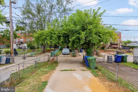 606 Charraway Rd, Baltimore, MD 21229 photo 35