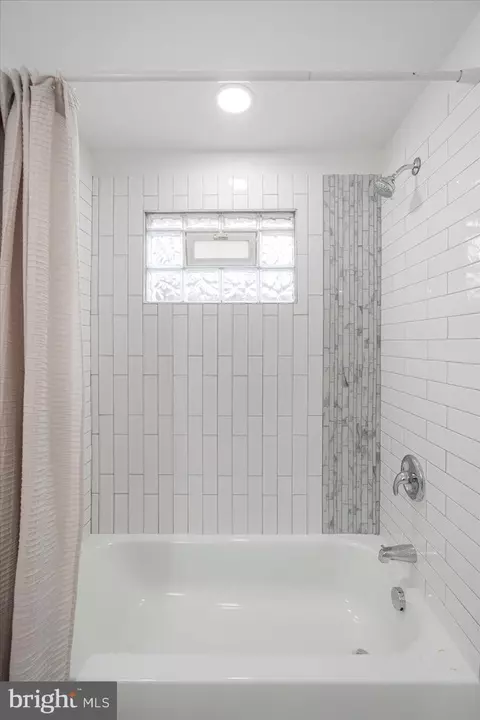606 Charraway Rd, Baltimore, MD 21229 photo 29