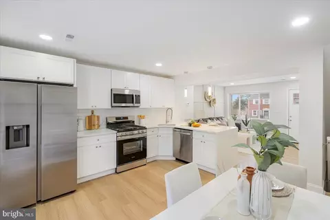 606 Charraway Rd, Baltimore, MD 21229 photo 8