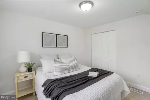 606 Charraway Rd, Baltimore, MD 21229 photo 23