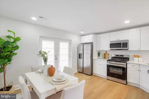 606 Charraway Rd, Baltimore, MD 21229 photo 12