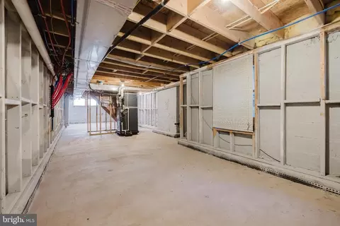 Entry Way - 1237 N Broadway, Baltimore, MD 21213 photo 9 of 9