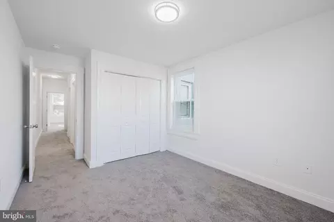 Entry Way - 1237 N Broadway, Baltimore, MD 21213 photo 3 of 9
