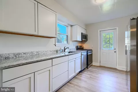 4332 Berger Ave, Baltimore, MD 21206 photo 13