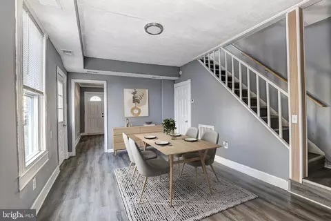 Entry Way - 2404 Puget St, Baltimore, MD 21230 photo 4 of 6