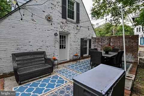 Exterior - 5815 Lochlea Rd, Baltimore, MD 21209 photo 9 of 9