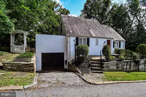 Exterior - 5815 Lochlea Rd, Baltimore, MD 21209 photo 3 of 9