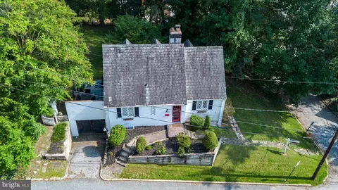 View/Area - 5815 Lochlea Rd, Baltimore, MD 21209 photo 1 of 1