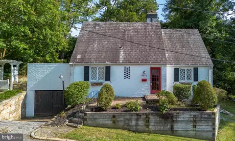 Exterior - 5815 Lochlea Rd, Baltimore, MD 21209 photo 4 of 9