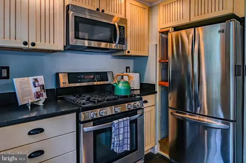 Kitchen - 5815 Lochlea Rd, Baltimore, MD 21209 photo 1 of 5