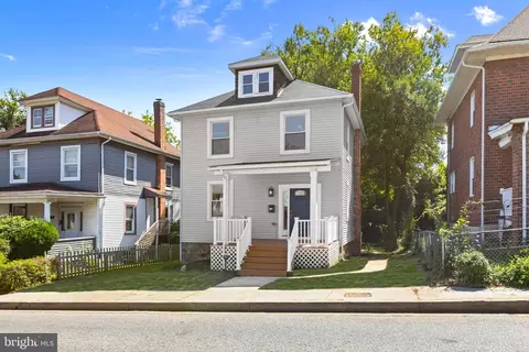 Exterior - 505 Mccabe Ave, Baltimore, MD 21212 photo 2 of 8