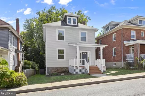 Exterior - 505 Mccabe Ave, Baltimore, MD 21212 photo 3 of 8