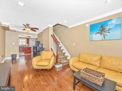 509 Wyeth St, Baltimore, MD 21230 photo 5