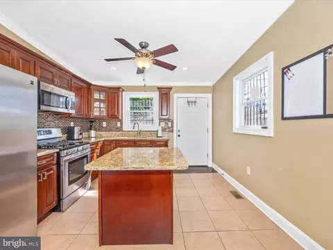 509 Wyeth St, Baltimore, MD 21230 photo 9