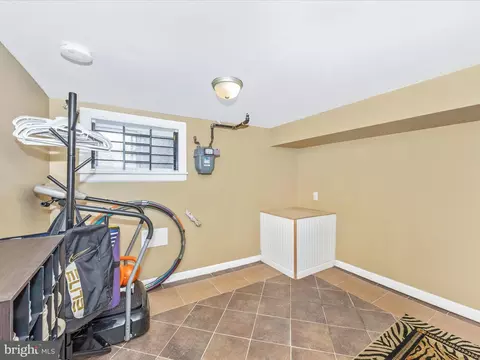 509 Wyeth St, Baltimore, MD 21230 photo 23
