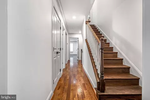 Entry Way - 205 S Gilmor St, Baltimore, MD 21223 photo 8 of 17