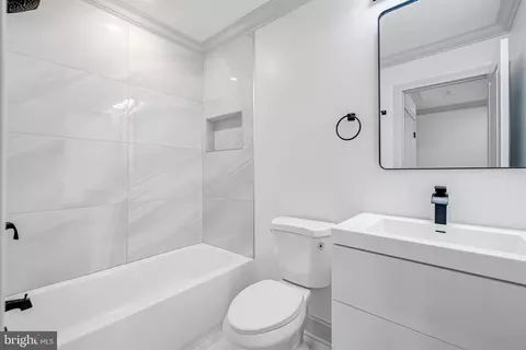 Bath - 205 S Gilmor St, Baltimore, MD 21223 photo 11 of 11