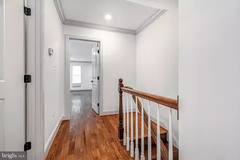 Entry Way - 205 S Gilmor St, Baltimore, MD 21223 photo 5 of 17