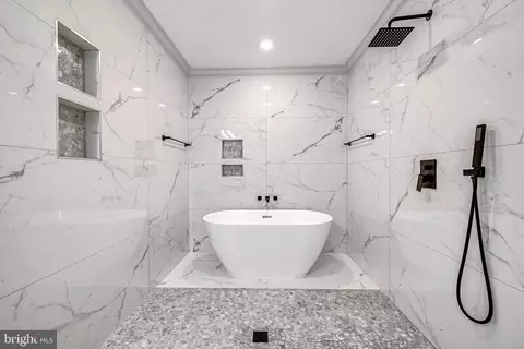 Bath - 205 S Gilmor St, Baltimore, MD 21223 photo 5 of 11