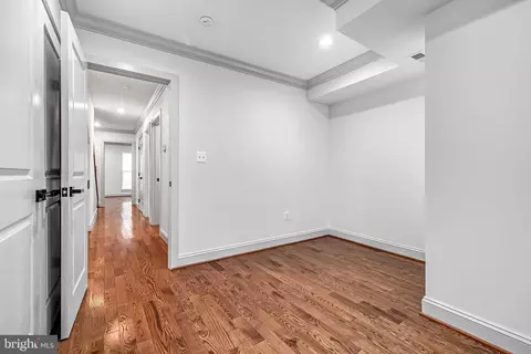 Entry Way - 205 S Gilmor St, Baltimore, MD 21223 photo 7 of 17