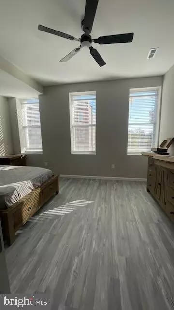 Bedroom - 1022 W Lanvale St, Baltimore, MD 21217 photo 1 of 2