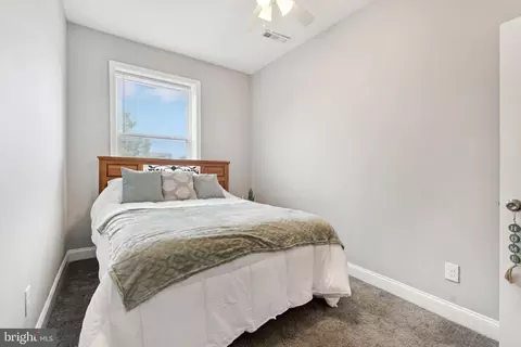 Bedroom - 831 E 33rd St, Baltimore, MD 21218 photo 5 of 5