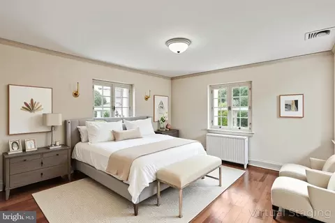 Bedroom - 302 Tunbridge Rd, Baltimore, MD 21212 photo 8 of 12