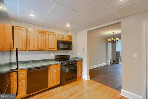 1119 Scott St, Baltimore, MD 21230 photo 9