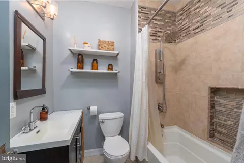 2512 Brookfield Ave, Baltimore, MD 21217 photo 19