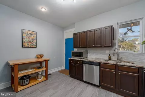 2512 Brookfield Ave, Baltimore, MD 21217 photo 13