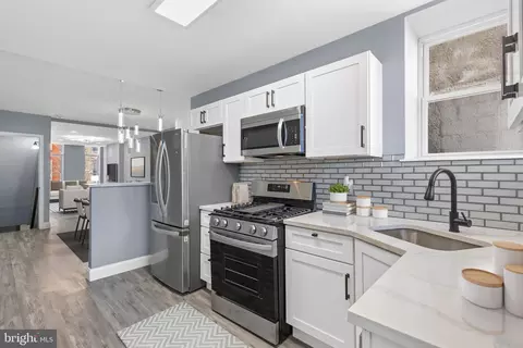 1419 N Bond St, Baltimore, MD 21213