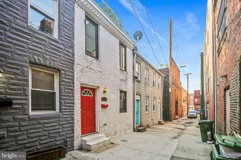 413 Griffin Ct, Baltimore, MD 21231