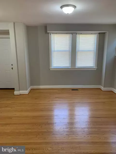 Living - 615 Winston Ave, Baltimore, MD 21212 photo 1 of 3