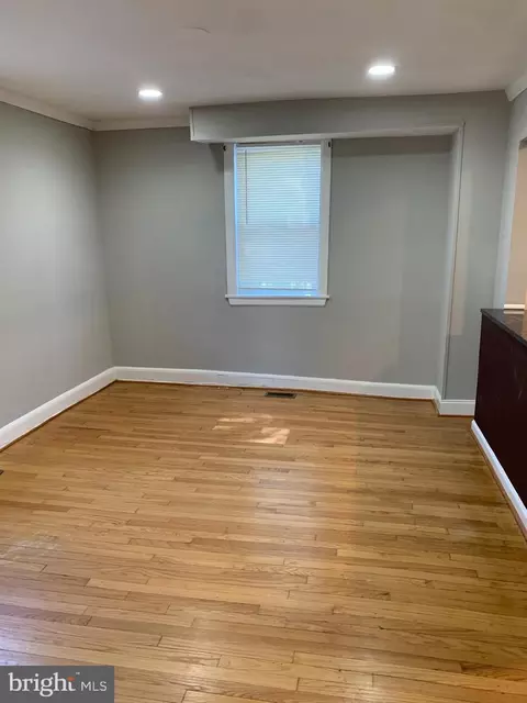 Living - 615 Winston Ave, Baltimore, MD 21212 photo 2 of 3