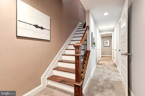 Entry Way - 1514 Covington St, Baltimore, MD 21230 photo 5 of 6