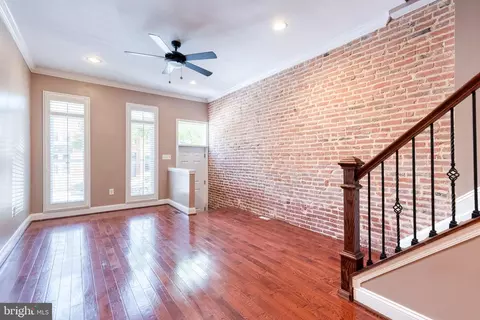 Living - 1514 Covington St, Baltimore, MD 21230 photo 2 of 3