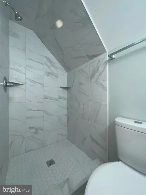 3801 Parkside Dr, Baltimore, MD 21206 photo 13